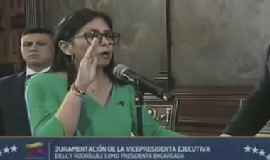 Venesuelada yeni, müvəqqəti prezident and içib