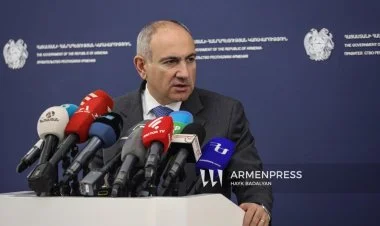 Nikol Paşinyan: II Qaregini istefa verməyə məcbur edəcəyik