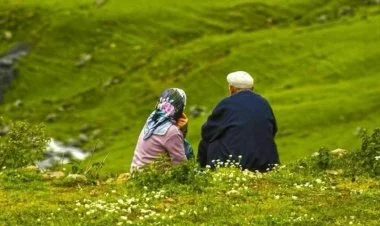 Azərbaycanda 100 və daha yuxarı yaşda neçə adam var?