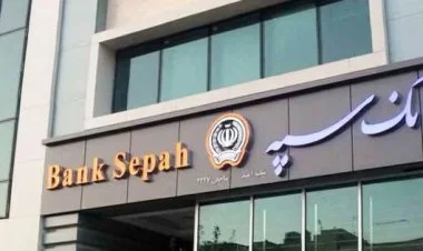 İranda banklar çökür