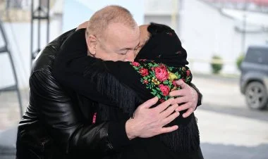 İlham Əliyev Ağdərə kəndlərinin sakinləri ilə görüşüb