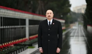 İlham Əliyev 20 Yanvar şəhidlərinin xatirəsini yad edib