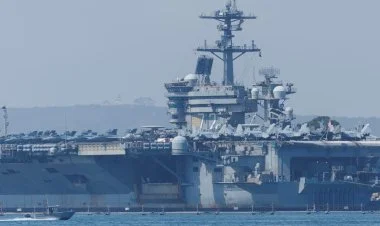 ABŞ-ın İrana zərbə endirmək ehtimalı olduğu kimi qalır