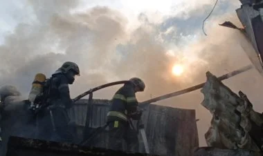 Ziya Bünyadov prospektində obyektdə yanğın tam söndürülüb