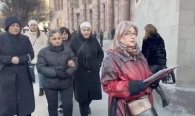 Ölən əsgərlərin nəşinin İrəvana gətirilməsi tələb edilib