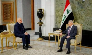 Səfirimiz etimadnaməsini İraq Prezidentinə təqdim edib