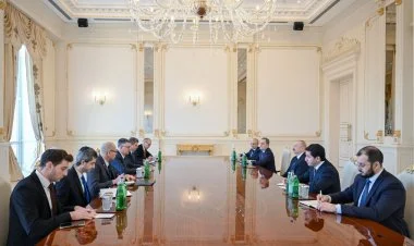 İlham Əliyev İsrailin xarici işlər nazirini qəbul edib