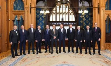 Lavrov MDB səfirlərini bir araya gətirib