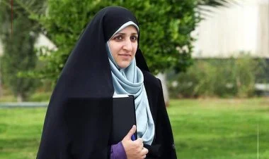 İranda qadınlara motosiklet sürməyə icazə verilib