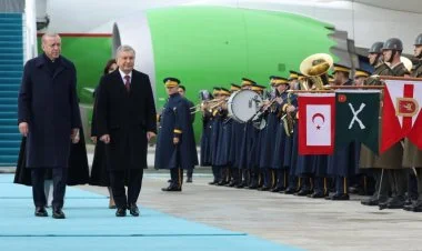Şavkat Mirziyoyev Türkiyəyə rəsmi səfər edib YENİLƏNİB