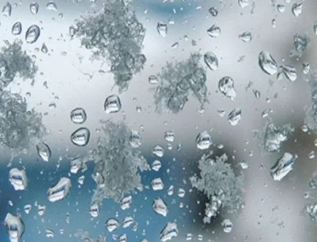 Bəzi ərazilərə yağış və qar yağır