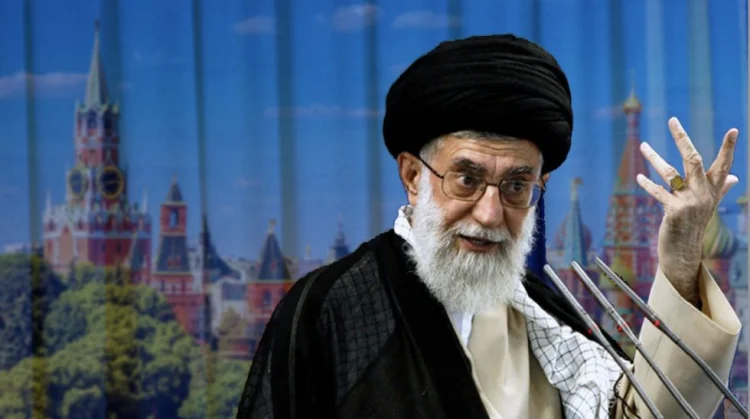 Ayətullah Xamenei Moskvaya qaçmağa hazırlaşır