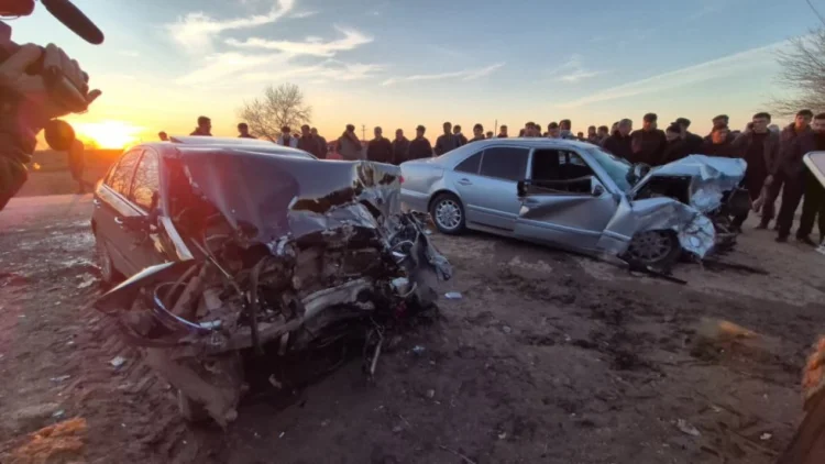Salyanda yol qəzası olub, 3 nəfər ölüb YENİLƏNİB