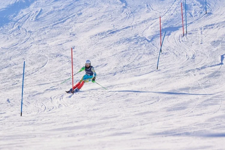 “Azerbaijan Open” beynəlxalq dağ xizəyi turniri başlayıb