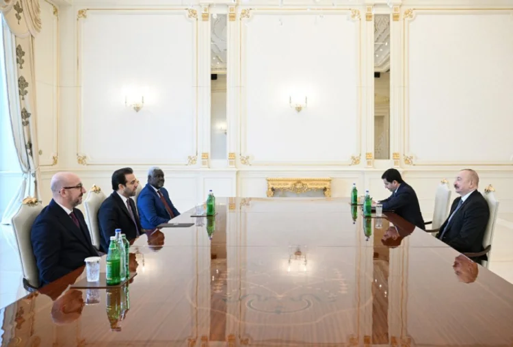 İ.Əliyev "Zayed İnsan Qardaşlığı Mükafatı" ilə bağlı görüşdə