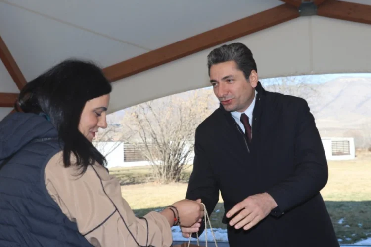 Xocalının Badara və Seyidbəyli kəndlərinə köç karvanı gedib