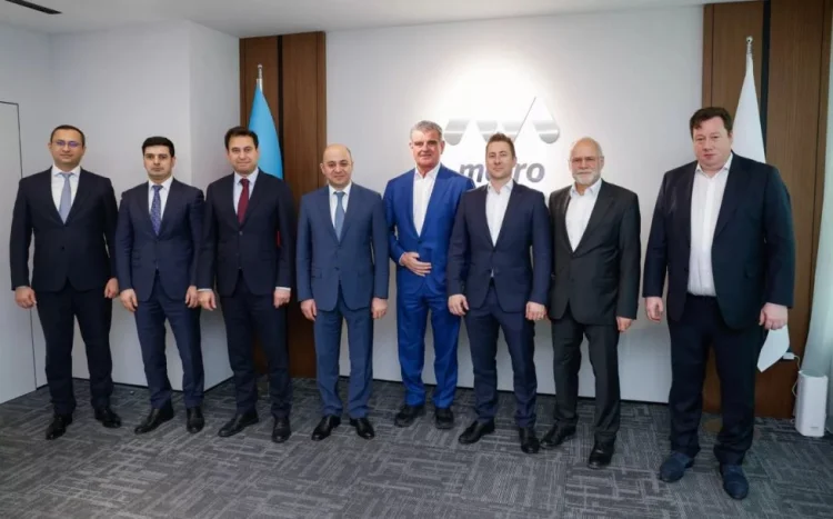 Metro rəhbərliyi "Stadler Rail Group" heyətini qəbul edib