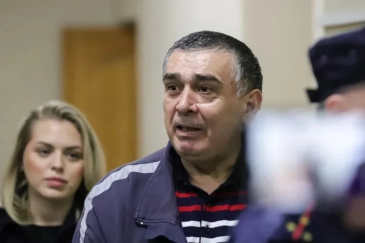 Şahin Şıxlinski və Səfərov ailəsinin məhkəməsi qapalı keçir