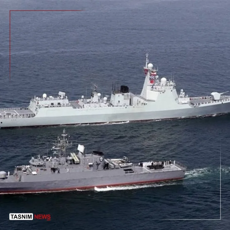 İran Hörmüz boğazında hərbi təlimlər keçirir