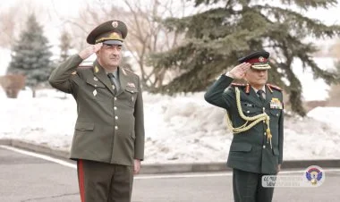 Hindistan Müdafiə Qərargah rəisi Ermənistana səfərə gəlib