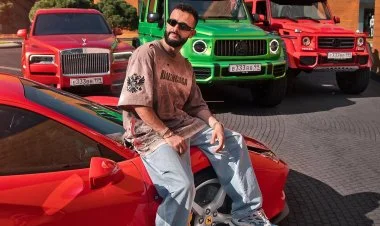 Rusiyada bloger Həsənov qiyabi həbs cəzasına məhkum edilib