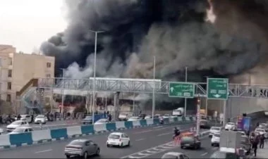 Tehranın iri bazarlarından birində dəhşətli yanğın baş verib