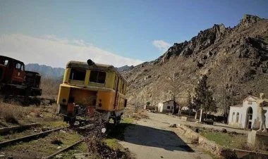 Rusiya Ermənistan dəmir yollarını bərpa etmək haqda susur