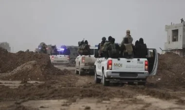 Suriya hökumət qüvvələri SDQ-nin yerləşdiyi Qamışlıya girib