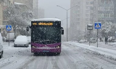Sabah paytaxta qar yağacaq, yollar buz bağlayacaq