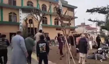 Pakistanda məsciddə dəhşətli terror aktı, 31 nəfər ölüb FOTO