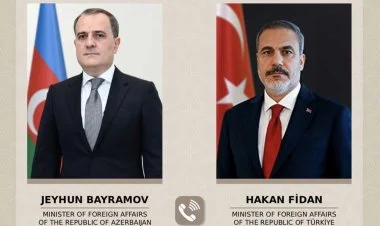 Ceyhun Bayramov və Hakan Fidan telefonla danışıblar