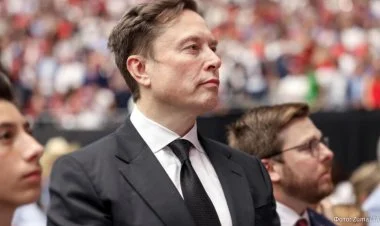 Ay və Marsda şəhərlər yaxın 10 ildə yarana bilər