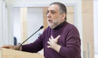 Vardanyanın son sözündə Azərbaycan poeziyasından danışıb