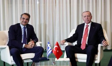 Yunanıstanın Baş naziri Türkiyədə rəsmi səfərdədir