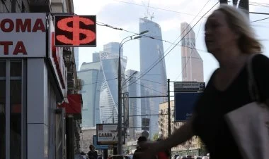 Rusiya beynəlxalq hesablaşmalarda dollara qayıtmaq istəyir