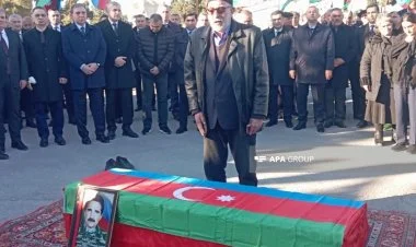 1-ci Qarabağ savaşı Şəhidinin nəşi Gəncədə dəfn olunub