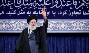 Etirazlarının ən qızğın vaxtı Xameneini devirmək cəhdi olub