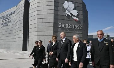 İlham Əliyev Xocalı Soyqırımı Memorialının açılışını edib