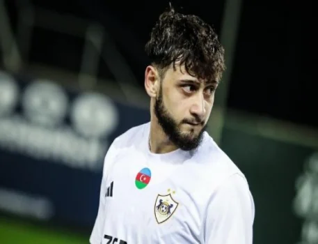 “Qarabağ”dan ayrılan Nəriman ABŞ-da oynayacaq