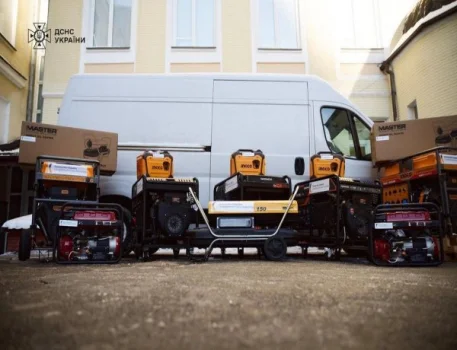 Bakı Kiyevə humanitar yardım göstərməyə davam edir