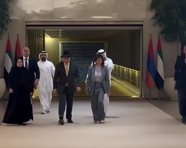 Paşinyan BƏƏ-yə  işgüzar səfərə gəlib