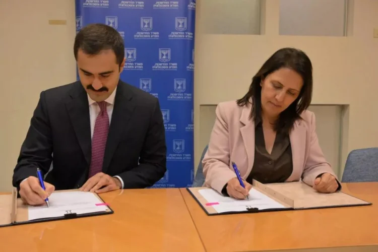 Azərbaycan və İsrail elm sahəsində memorandum imzalayıblar