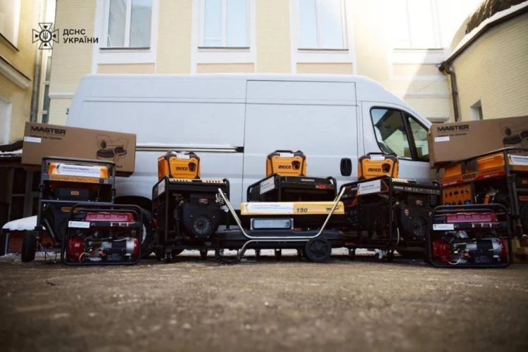 Bakı Kiyevə humanitar yardım göstərməyə davam edir