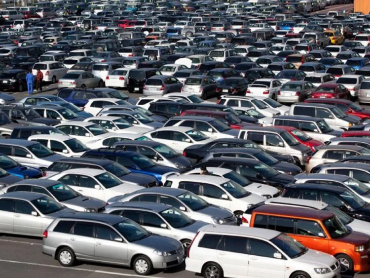 Gürcüstan canını işlənmiş maşınların idxalından qurtaracaq