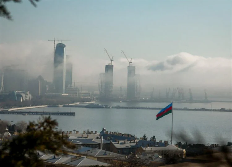 Duman günün ikinci yarısına kimi davam edəcək