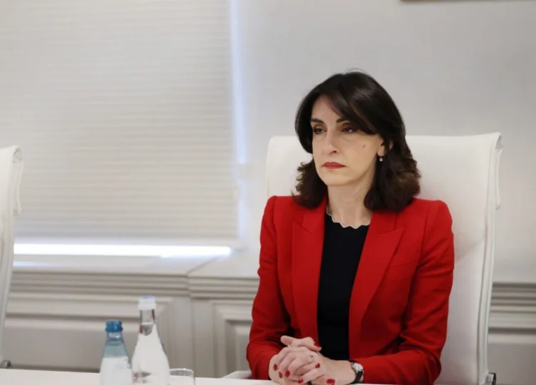 Azərbaycan-Ermənistan açıq yolları region üçün faydalıdır