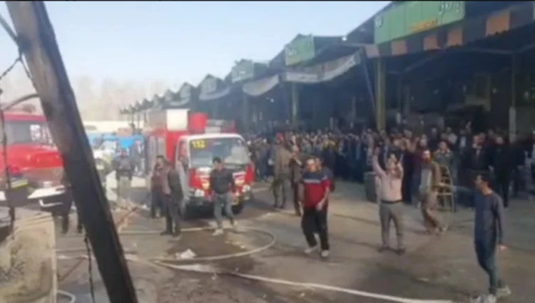 İranda meyvə-tərəvəz bazarında helikopter qəzaya uğrayıb