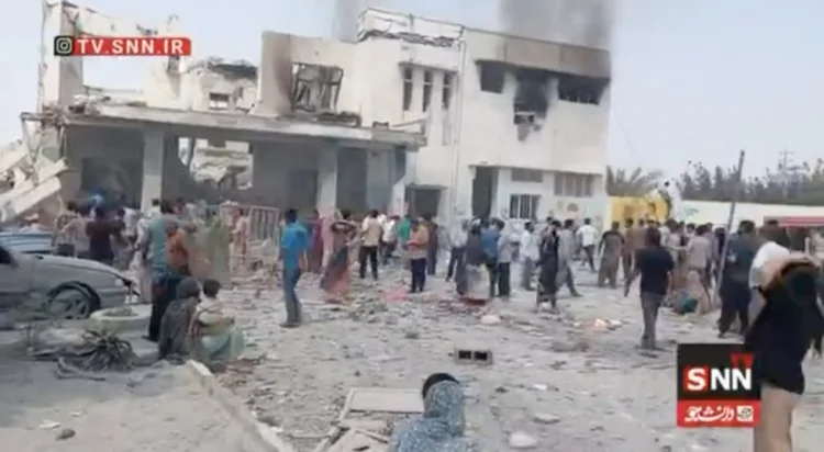 İranda qızlar məktəbinə hücumda 51 nəfərin öldüyü bildirilir