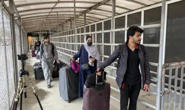 İrandan Azərbaycan sərhədi vasitəsiylə təxliyə davam edir