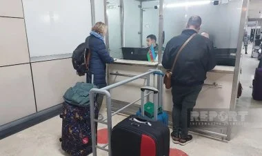 İrandan Azərbaycan sərhədi vasitəsiylə təxliyə davam edir